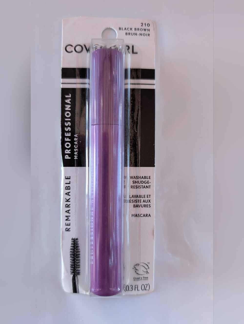 COVERGIRL Remarkable Professional Mascara. Black Brown
